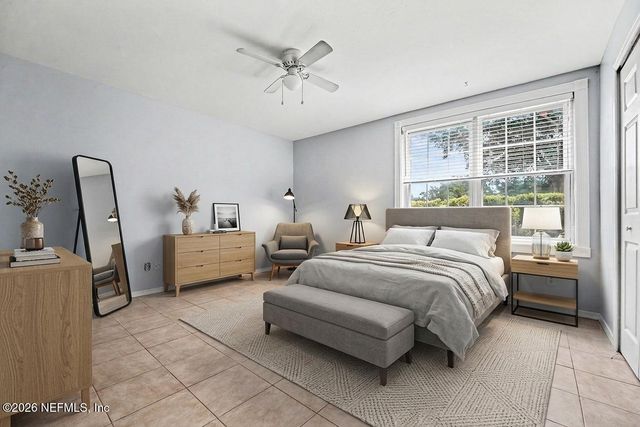 4334 S PLAZA GATE Lane 102, Jacksonville, FL 32217