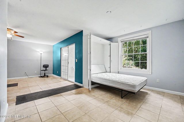 4334 S PLAZA GATE Lane 102, Jacksonville, FL 32217