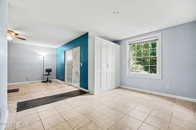 4334 S PLAZA GATE Lane 102, Jacksonville, FL 32217