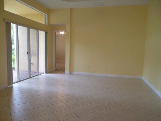 5091 SW 173rd Avenue, Miramar, FL 33029