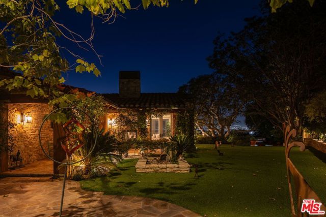 13341 Mulholland Drive, Beverly Hills, CA 90210
