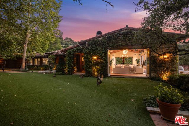 13341 Mulholland Drive, Beverly Hills, CA 90210