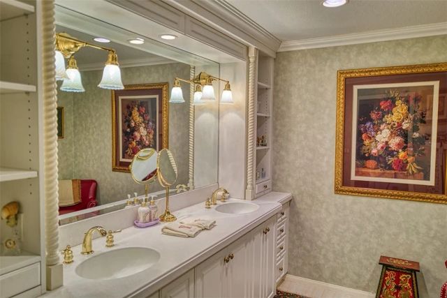 27990 Peninsula Drive North, Lake Arrowhead, CA 92352