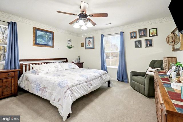 6 DOCKSIDE CT, Montross, VA 22520