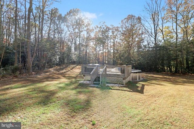 6 DOCKSIDE CT, Montross, VA 22520