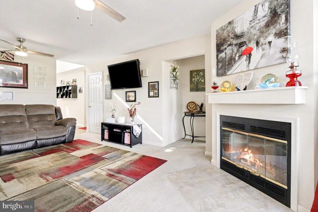 6 DOCKSIDE CT, Montross, VA 22520