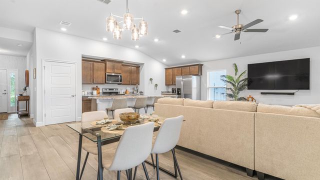 5208 Manciano Street, Fort Pierce, FL 34951