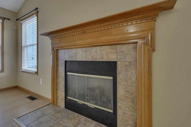 746 Bent Oak Drive, Blacklick, OH 43004