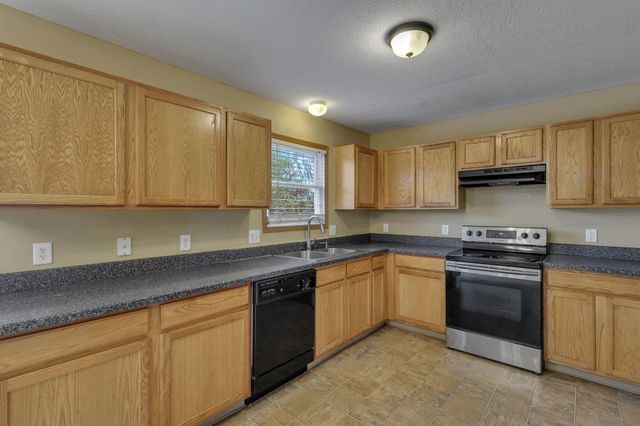 746 Bent Oak Drive, Blacklick, OH 43004