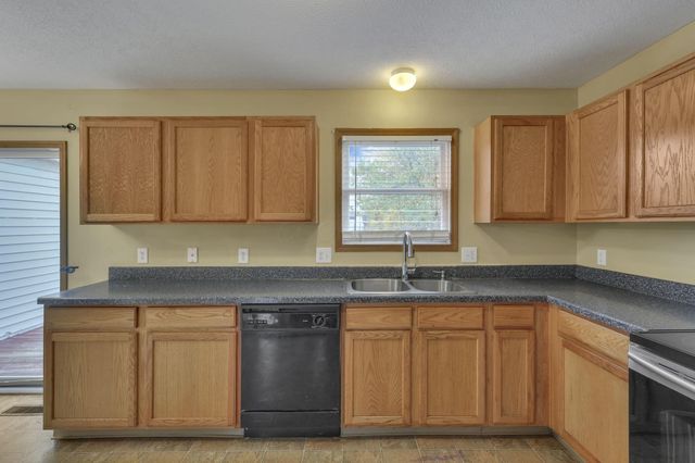 746 Bent Oak Drive, Blacklick, OH 43004