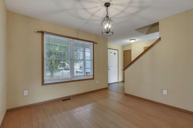 746 Bent Oak Drive, Blacklick, OH 43004