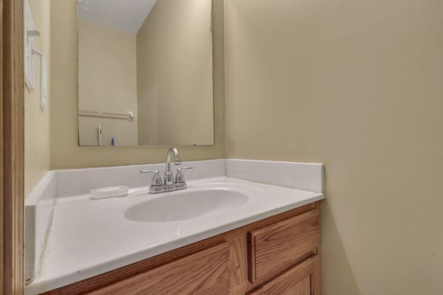 746 Bent Oak Drive, Blacklick, OH 43004