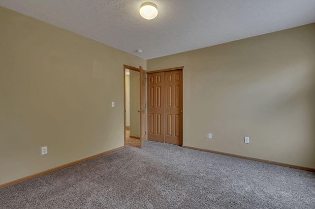 746 Bent Oak Drive, Blacklick, OH 43004