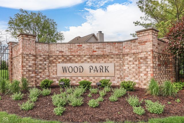 11501 Woodview East Drive, Carmel, IN 46032