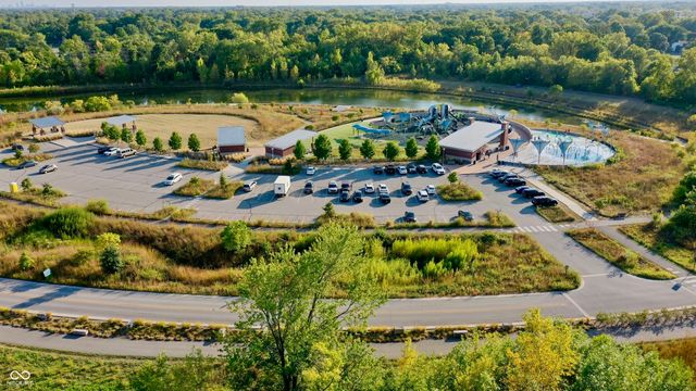 11501 Woodview East Drive, Carmel, IN 46032