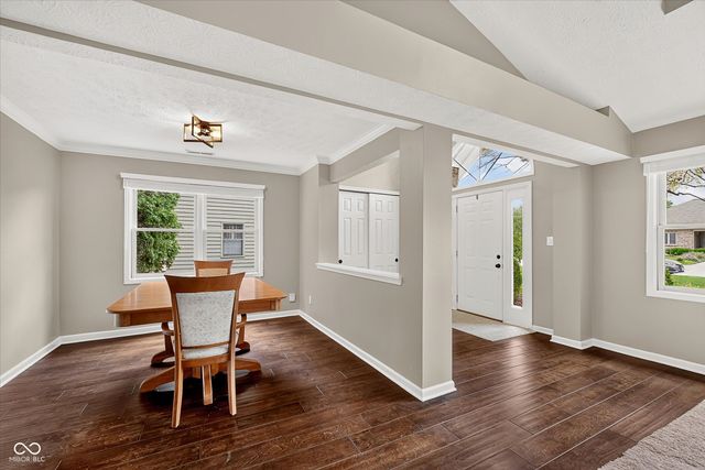 11501 Woodview East Drive, Carmel, IN 46032