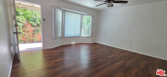 5444 Hermitage Avenue, Valley Village, CA 91607