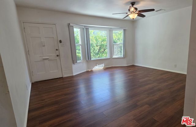 5444 Hermitage Avenue, Valley Village, CA 91607