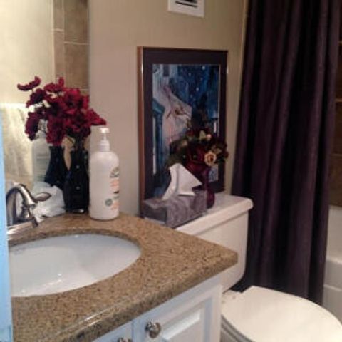 555 S Old Woodward Avenue 802, Birmingham, MI 48009