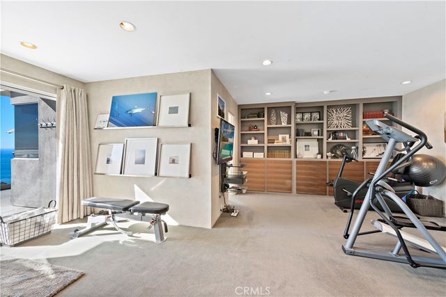 535 Dunnegan Drive, Laguna Beach, CA 92651