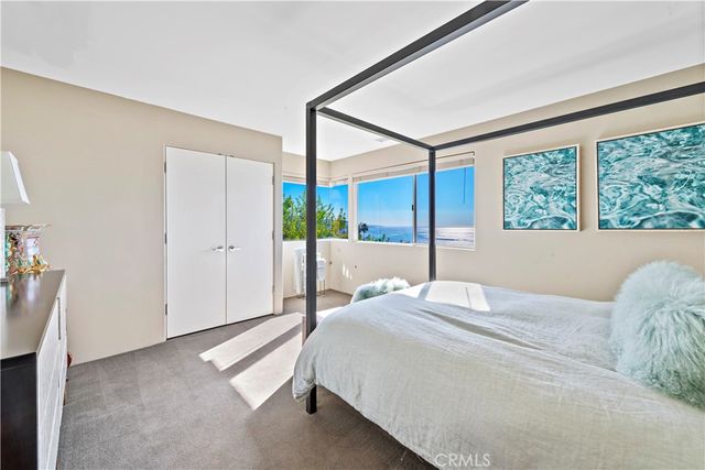 535 Dunnegan Drive, Laguna Beach, CA 92651