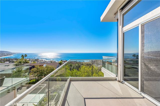 535 Dunnegan Drive, Laguna Beach, CA 92651