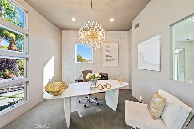 535 Dunnegan Drive, Laguna Beach, CA 92651