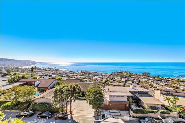 535 Dunnegan Drive, Laguna Beach, CA 92651