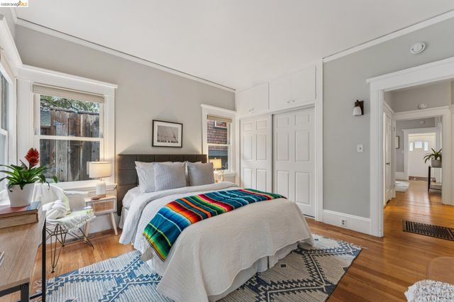 5941 Keith Ave, Oakland, CA 94618