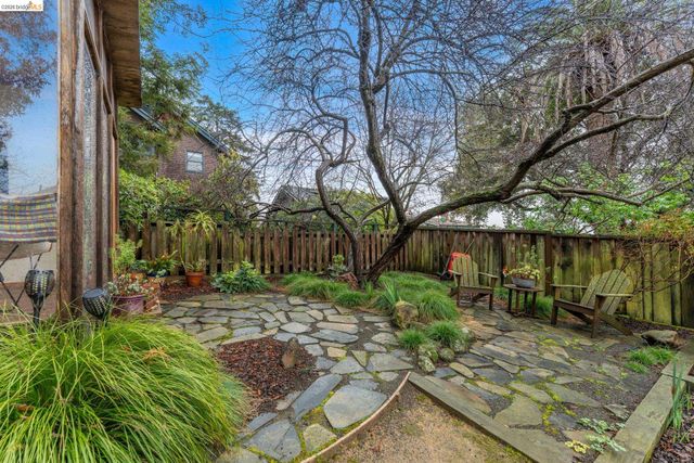 5941 Keith Ave, Oakland, CA 94618