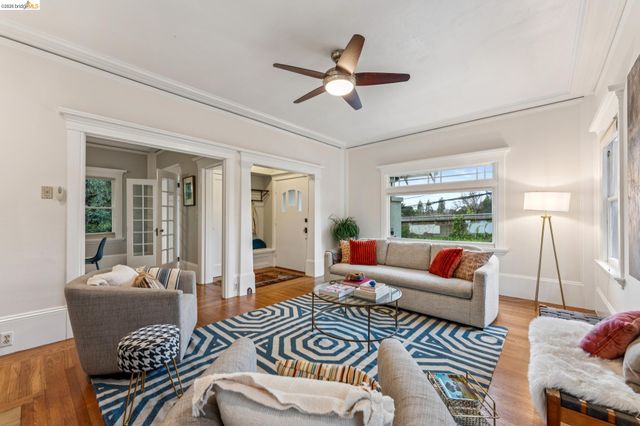 5941 Keith Ave, Oakland, CA 94618