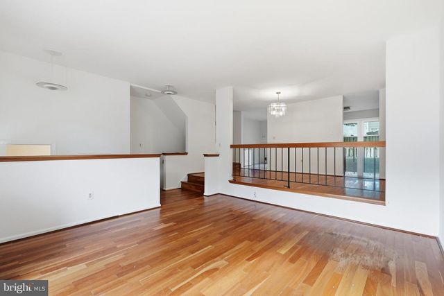 12 CATOCTIN CT, Silver Spring, MD 20906