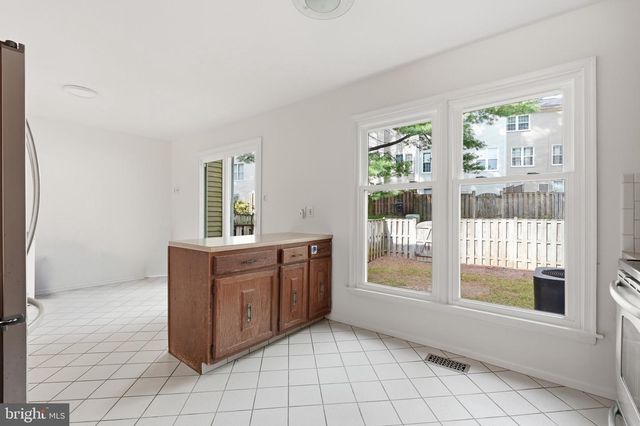 12 CATOCTIN CT, Silver Spring, MD 20906