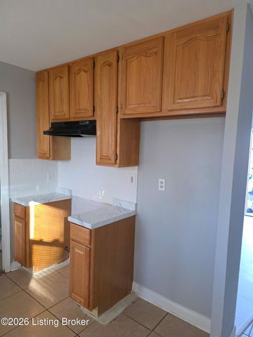 5610 Rustic Way, Louisville, KY 40218