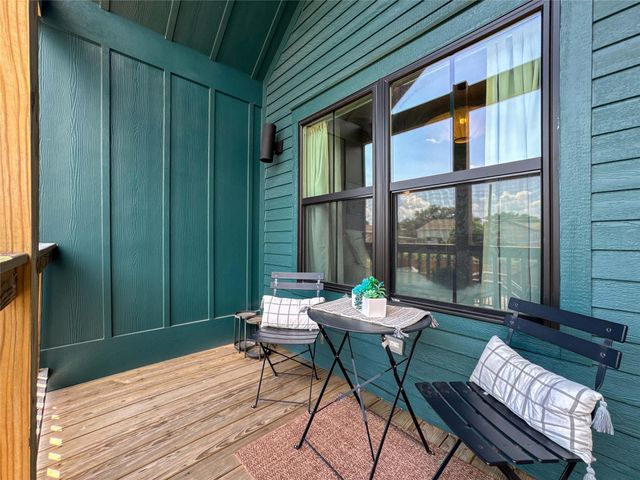 1208 32nd Street, Galveston, TX 77550