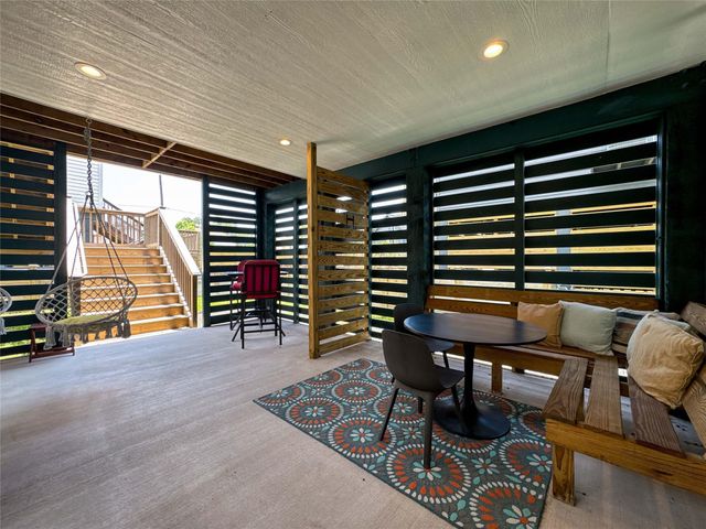 1208 32nd Street, Galveston, TX 77550