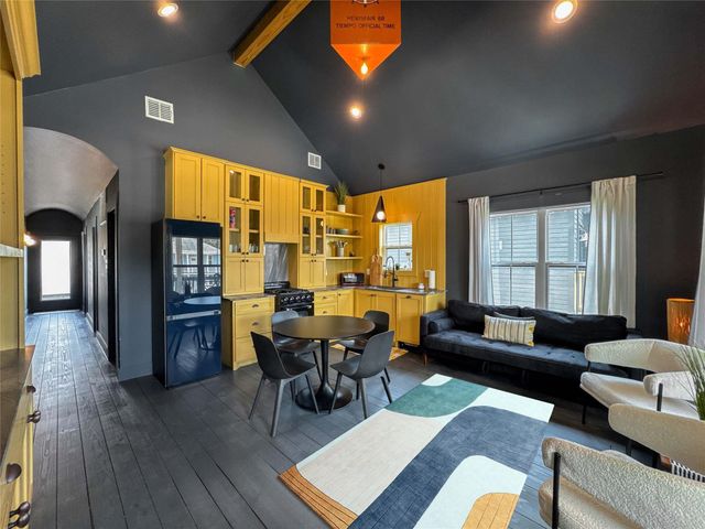 1208 32nd Street, Galveston, TX 77550