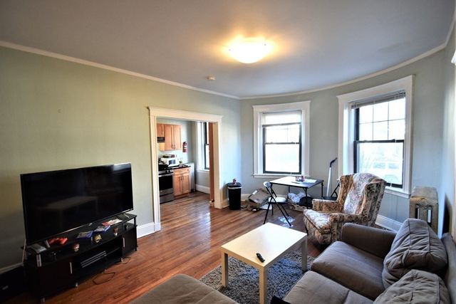 48 Englewood Ave 1, Boston, MA 02135