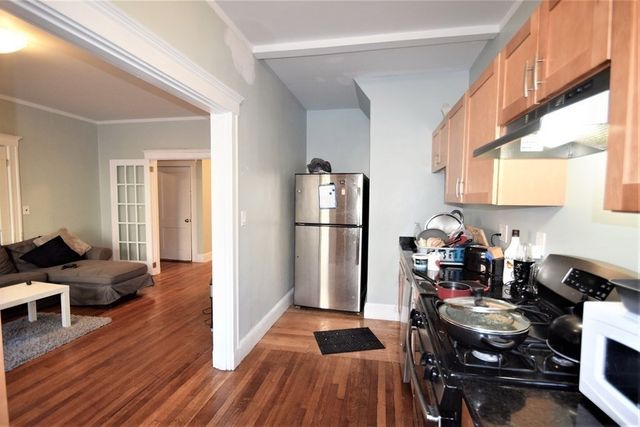 48 Englewood Ave 1, Boston, MA 02135