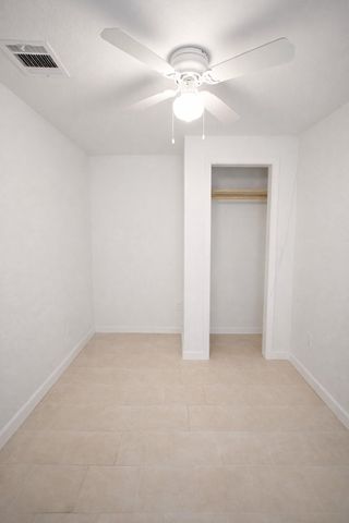 916 Parkway Street, Baytown, TX 77520