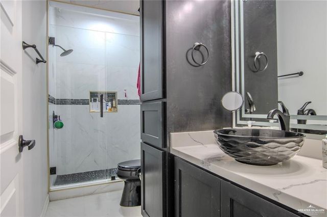 1333 S Victoria Road, Donna, TX 78537