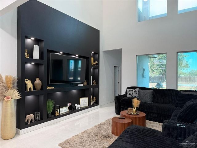 1333 S Victoria Road, Donna, TX 78537