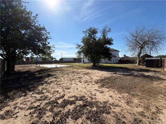 1333 S Victoria Road, Donna, TX 78537