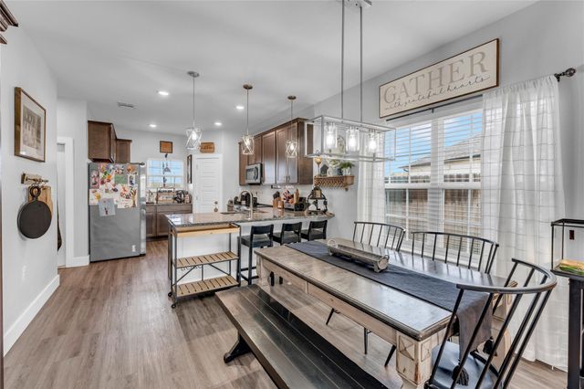 101 Cailin CT, Burnet, TX 78611