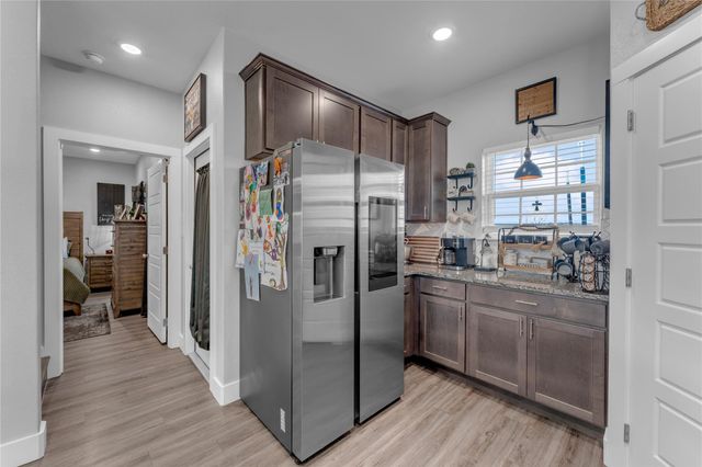 101 Cailin CT, Burnet, TX 78611