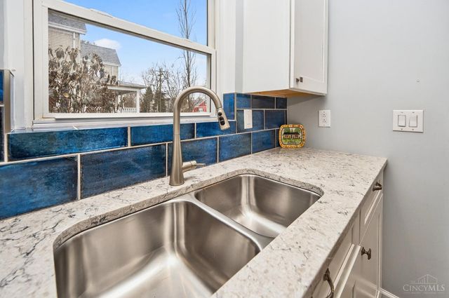 602 Stanton Avenue, Terrace Park, OH 45174