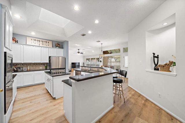 4910 Bellmead Drive, Missouri City, TX 77459