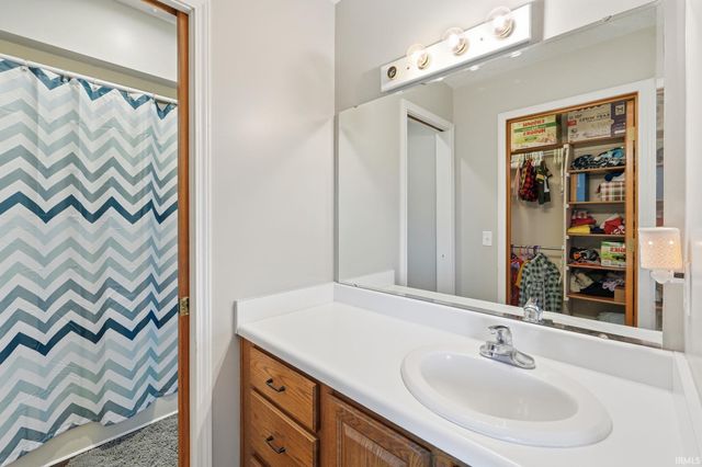 14988 Leo Creek Boulevard, Leo, IN 46765