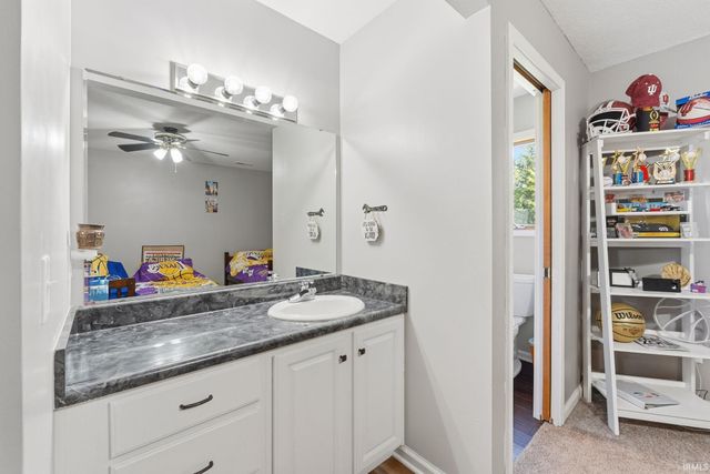 14988 Leo Creek Boulevard, Leo, IN 46765