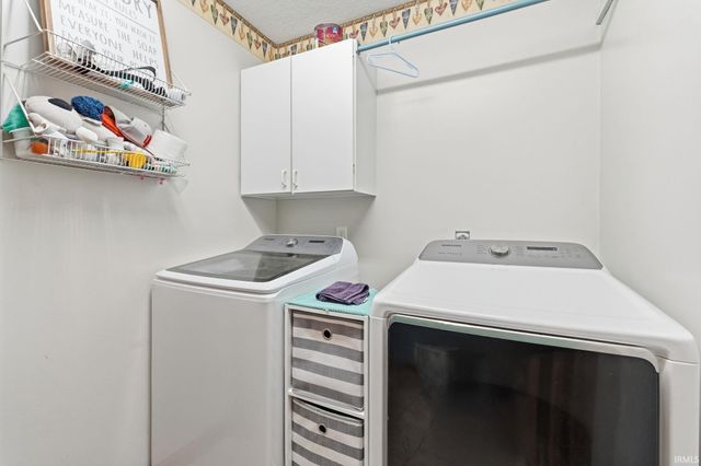14988 Leo Creek Boulevard, Leo, IN 46765